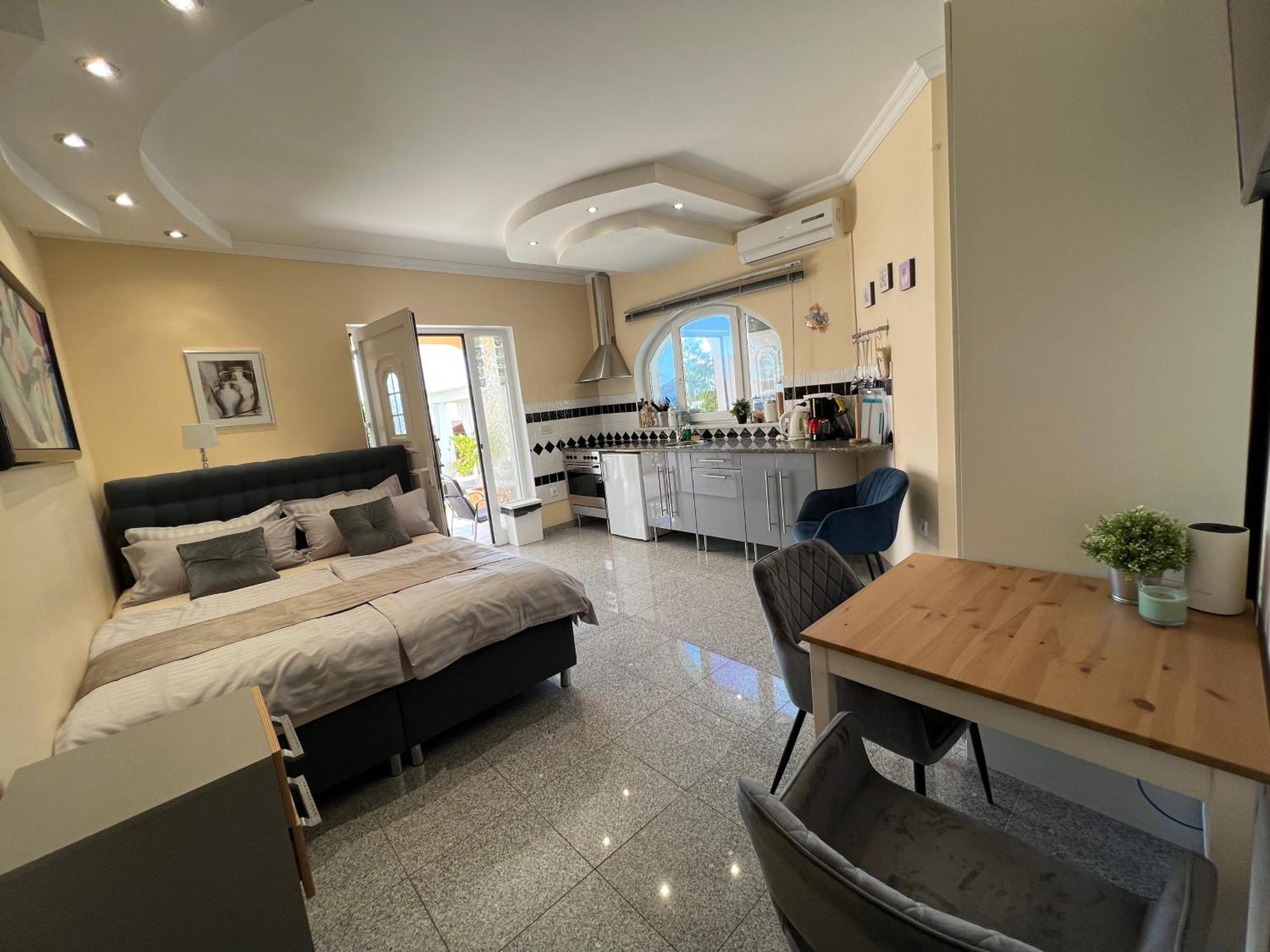 Chiara, Ground Floor By The Pool * Icici